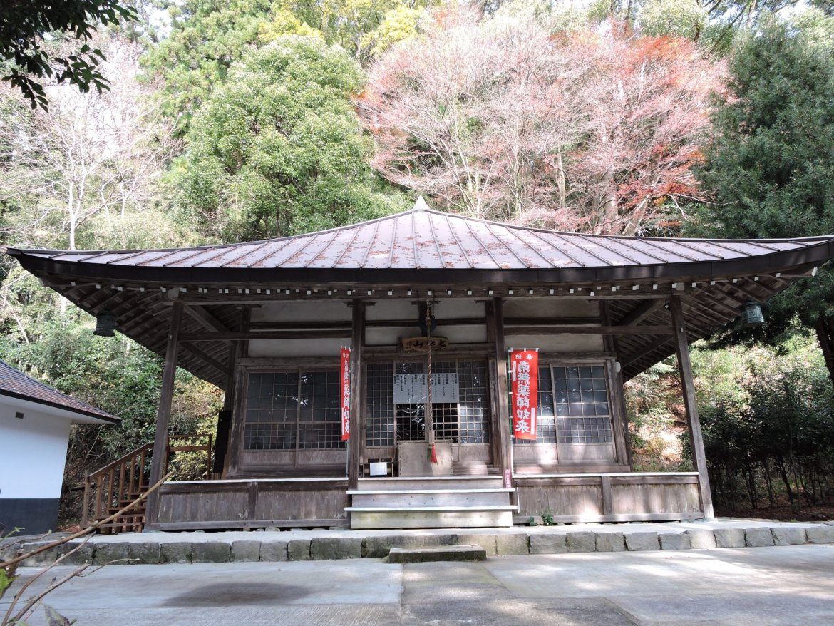 吉川城址、高代寺、旧山下道ハイキング