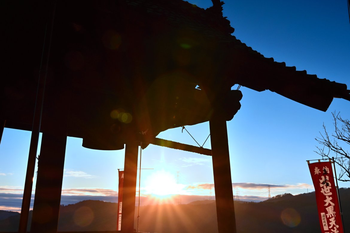 我が町の歴史があり、風格のある古刹と神社